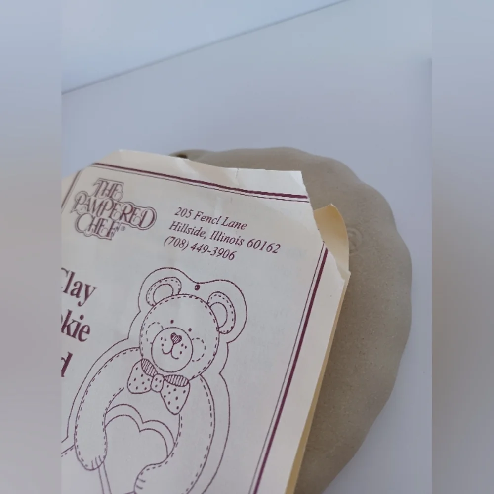Vintage Two Round Up From The Heart Homespun Heart‎ Pampered Chef Cookie Cutters